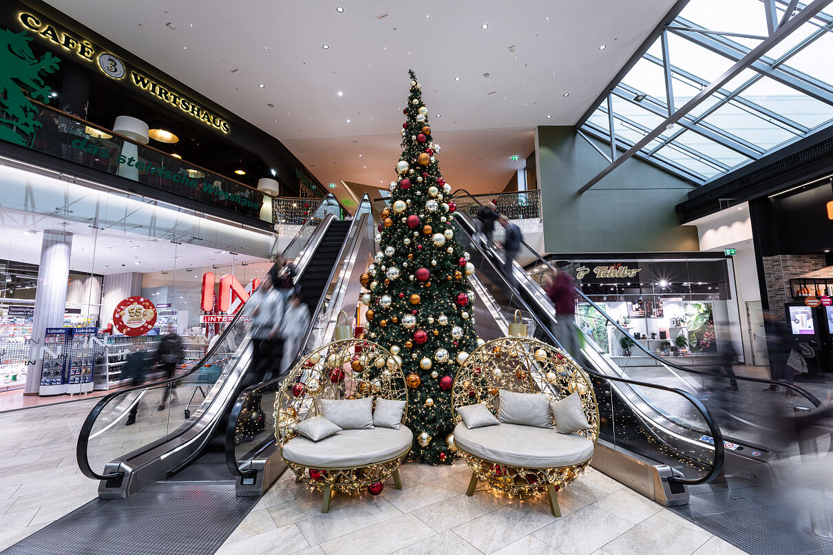 Bild 2: Weihnachtsstimmung im FISCHAPARK